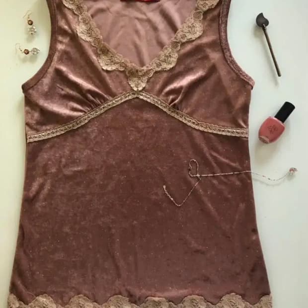 빈티지 브라운 레이스 필마이리듬 글리터 벨벳 슬리브리스 나시