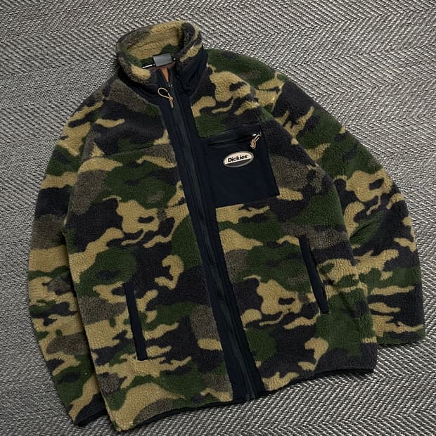 디키즈 카모플라쥬 밀리터리 쉐르파 플리스 집업y 5230