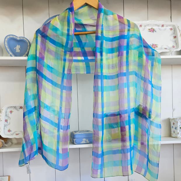 로라애슐리(LAURA ASHLEY) 이탈리아제 실크 체크 롱 스카프