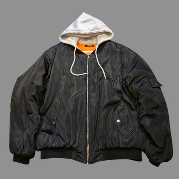 FREE(착샷잇음) 후드배색 오버핏 항공점퍼 