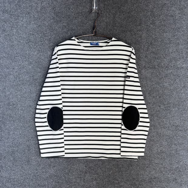 세인트제임스 암패치 보더 슬리브