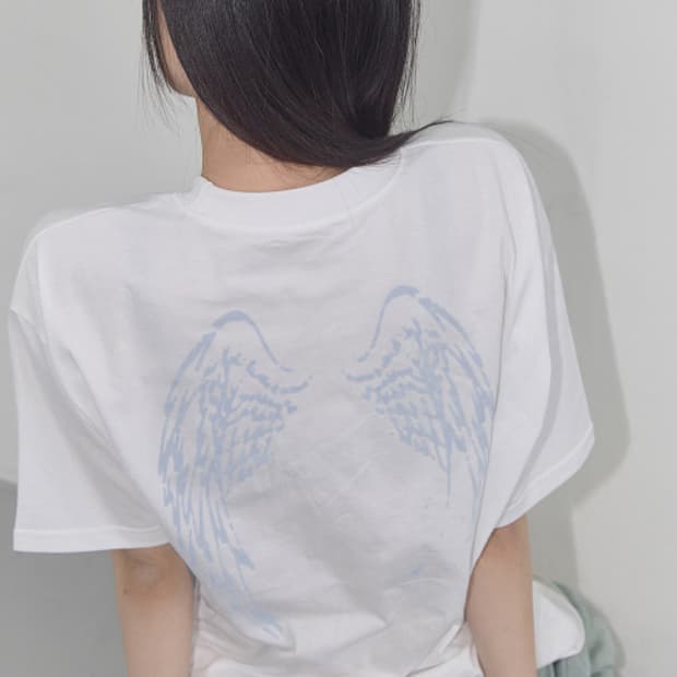 팬시클럽 리버스 오브 헤븐 티 화이트