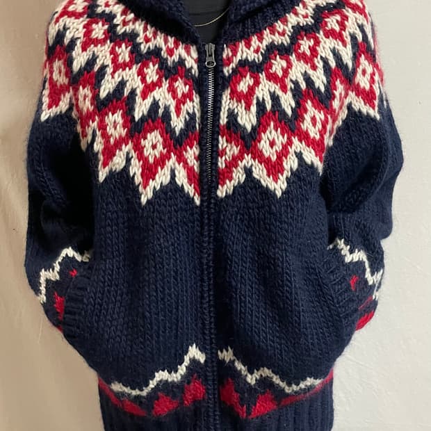 Cowichan zip-up cardigan 