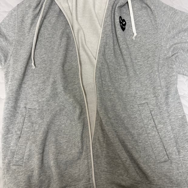 꼼데 더블하트 후드집업