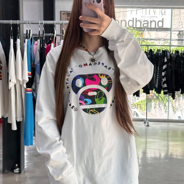 베이프 마일로 컬러 로고 롱슬리브긴팔티셔츠