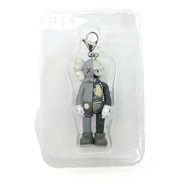 카우스 도쿄 퍼스트 컴패니언 플레이드 키체인 그레이 피규어 키링