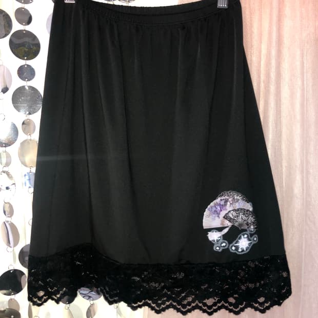 black lace midi sk