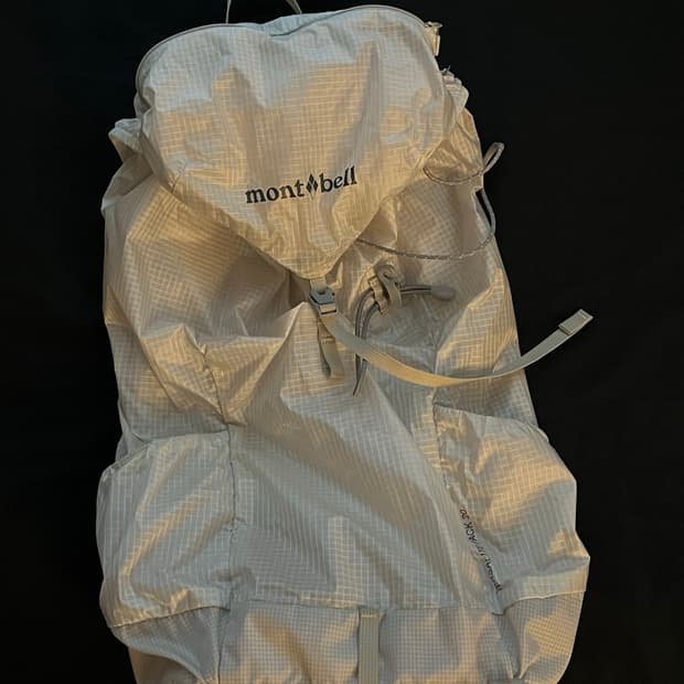 몽벨 버사라이트 20 백팩