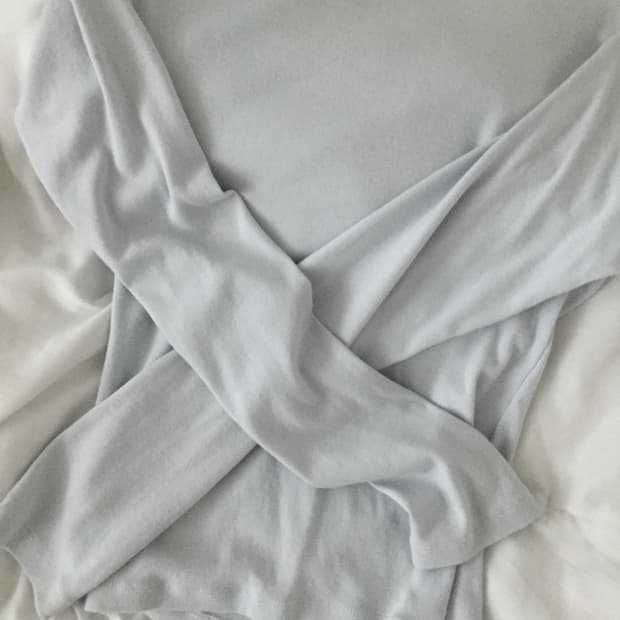 뉴뉴 긴팔