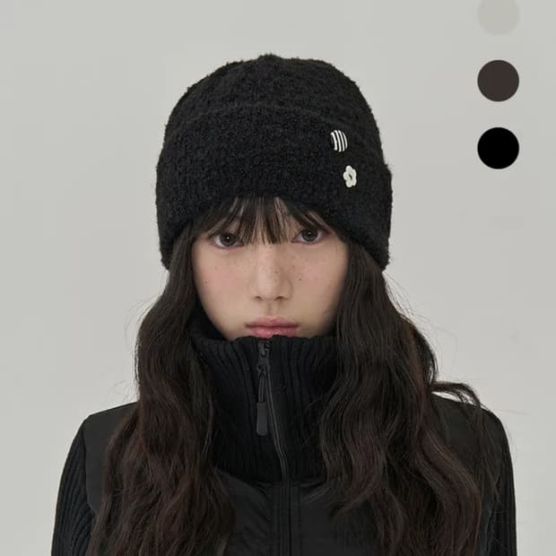 토피우먼 W 버튼 포인트 비니 블랙