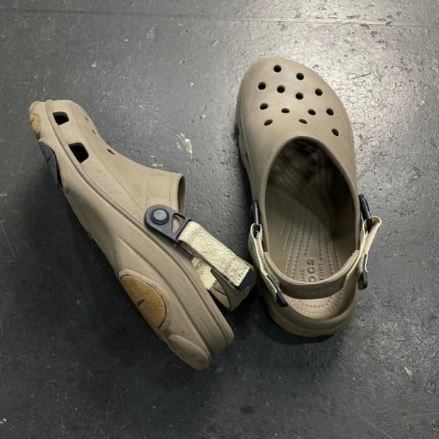 265 크록스 올터레인 클로그