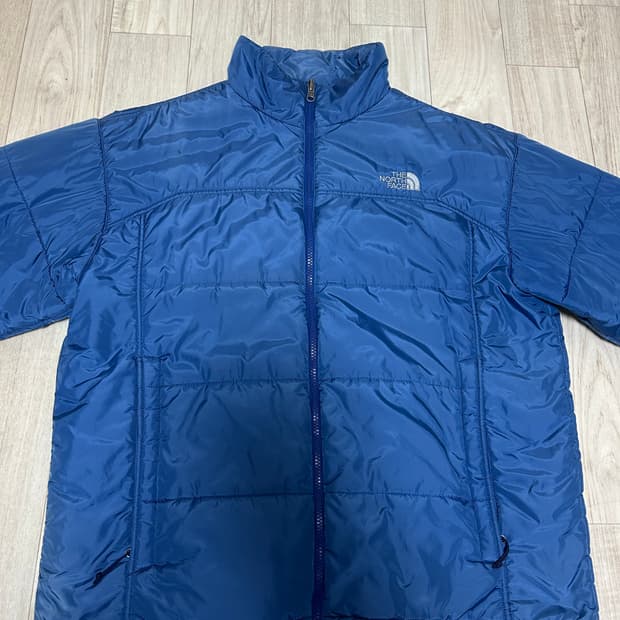 노스페이스 경량패딩