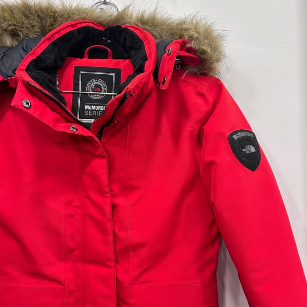 노스페이스 맥머도 시리즈 구스다운 후드 롱패딩