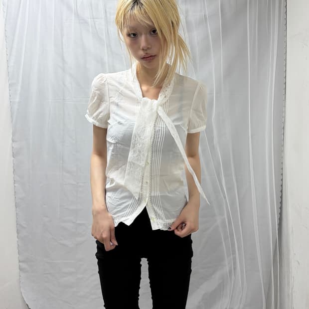 [NETTO di MAMMINA] Ribbon Detail Blouse