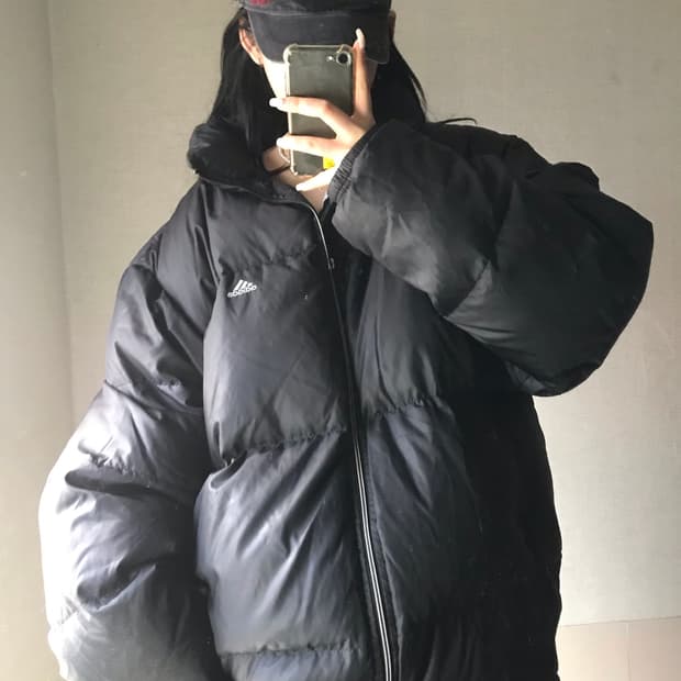 아디다스 90s 블랙 패딩