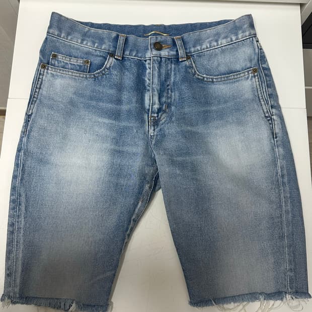 생로랑 데님 쇼츠