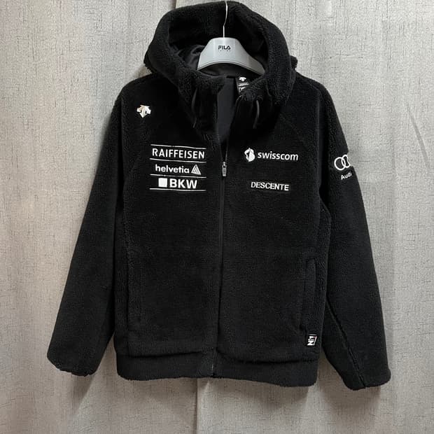 [M] 데상트 스위스 스키팀 셰르파 플리스 후드집업