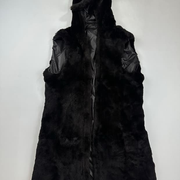 알레그리 토끼털 후드 베스트 가디건