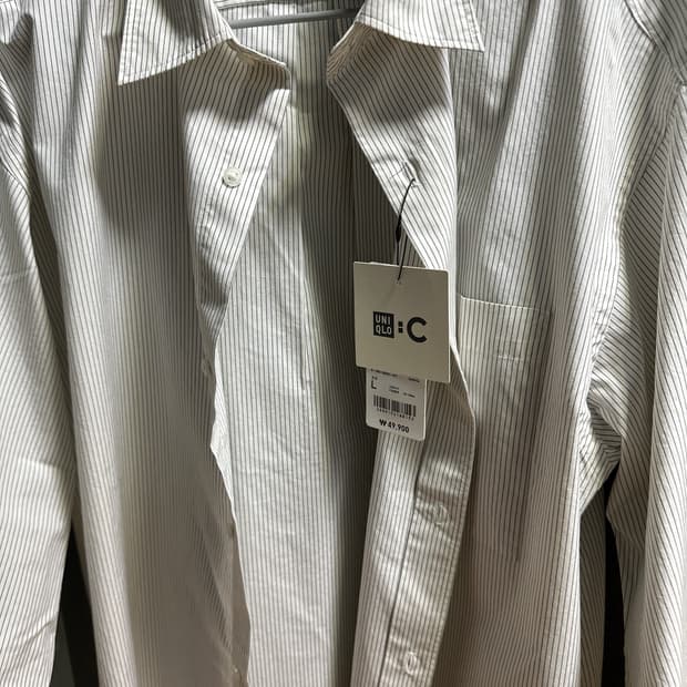 유니클로c 브로드클로스 L 스트라이프새상품 주우재 셔츠