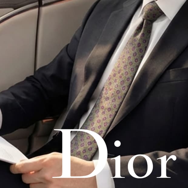 크리스찬 디올 실크 다크그린 패턴 넥타이 8.3cm B등급 K2437
