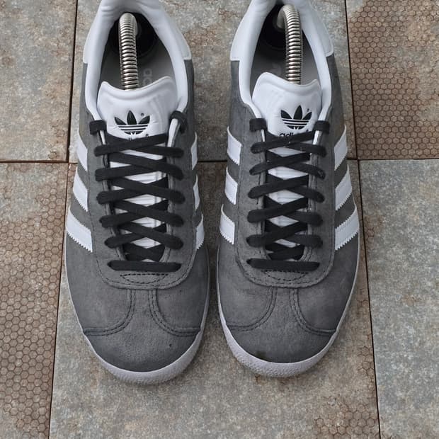 (225)아디다스 가젤 솔리드 그레이