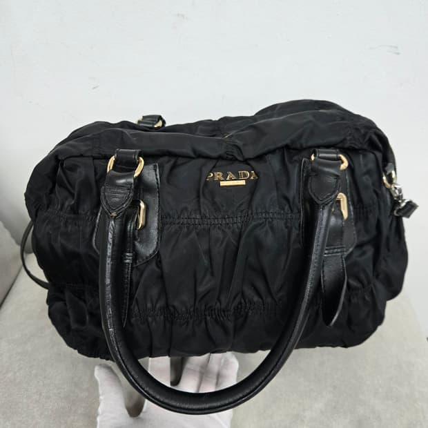 [정품] 프라다 고프레백