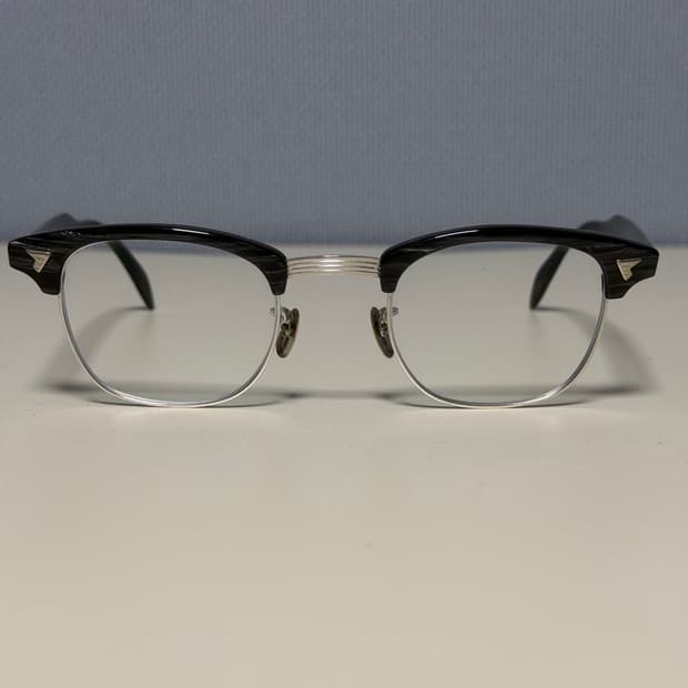 Retrospecs 빈티지 서몬트