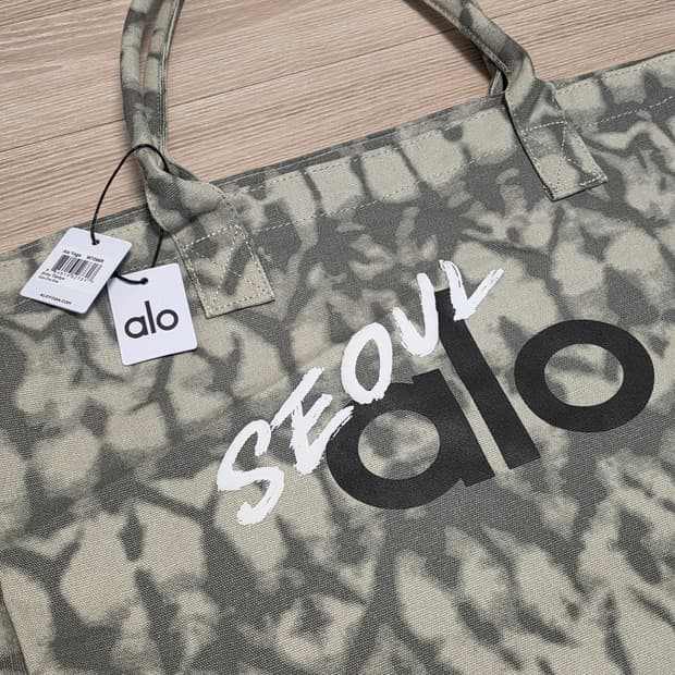 *이너백 포함* Alo 알로 쇼퍼백 서울에디션