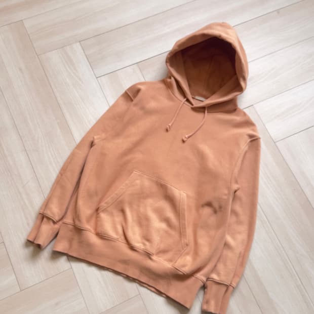 [GU] apricot sweat hoodie