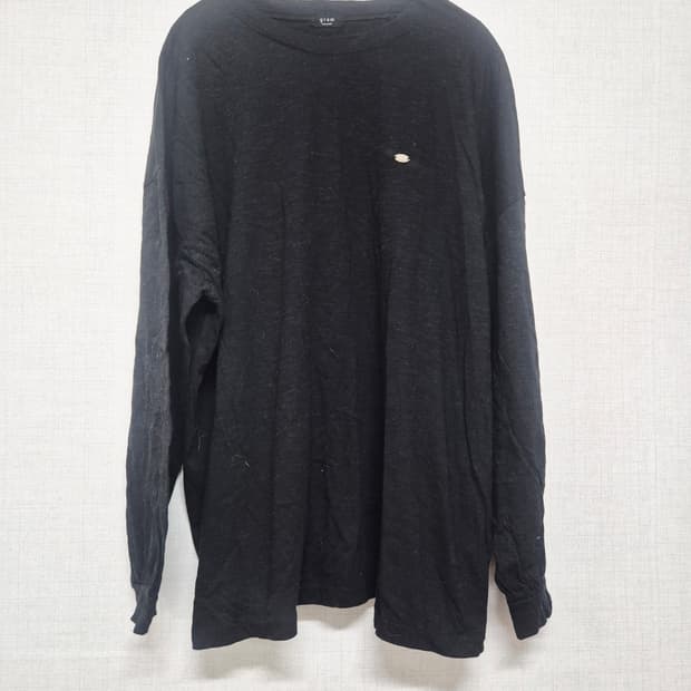 블랙 긴팔티셔츠