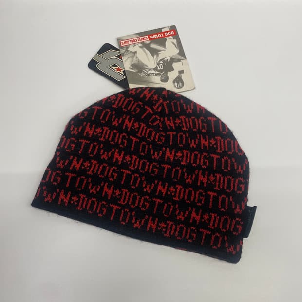 도그타운 스펠아웃 비니