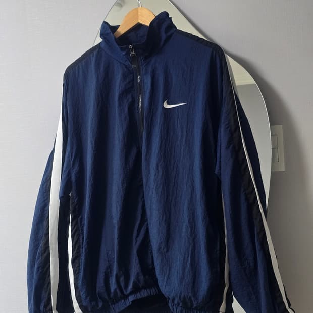 나이키 재팬 빅스우시 바람막이 자켓 XL 