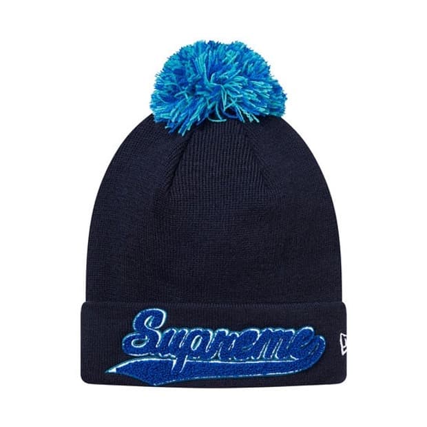 Supreme x New Era 슈프림 셔닐 스크립트 비니