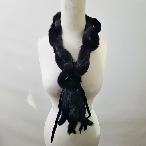 리얼 밍크 모피 꽈배기 머플러