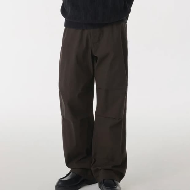무탠다드 코튼 파라슈트 팬츠 [다크 브라운]