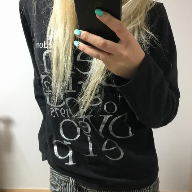 vtg top 펑크 롱슬리브 y2k