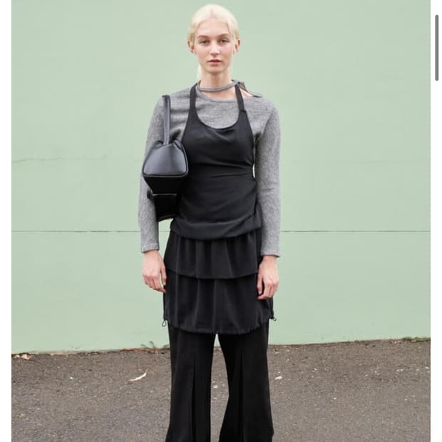 페스토  홀터넥 드레스 블랙 구해요