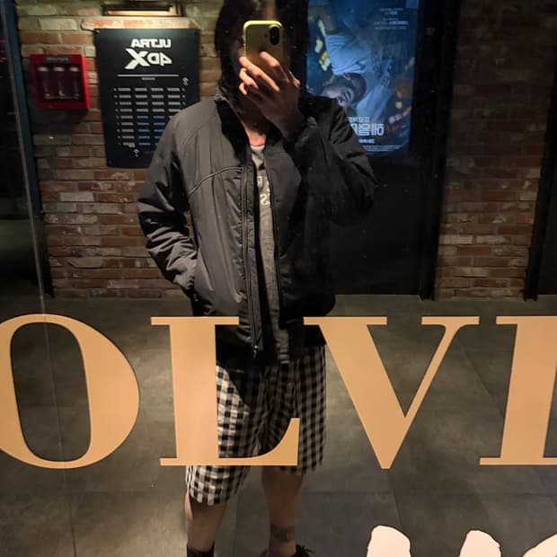 룰루레몬인설레이티드(빨간줄 착용)