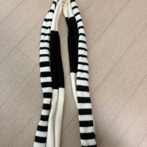 자라 스트라이프 머플러