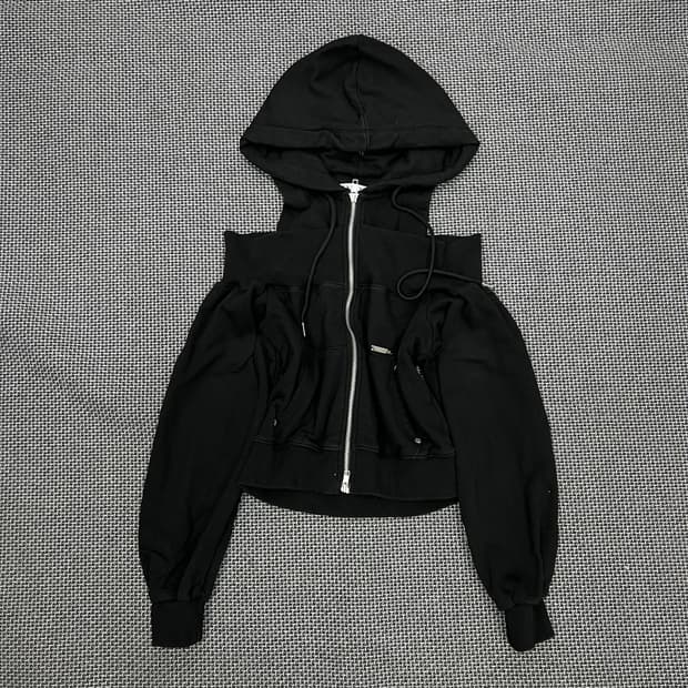 착샷O 낫노잉 오프숄더 후드집업