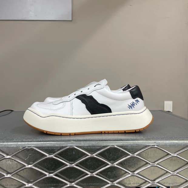 아더에러 로그 바우스 화이트 260 (gr-4629)