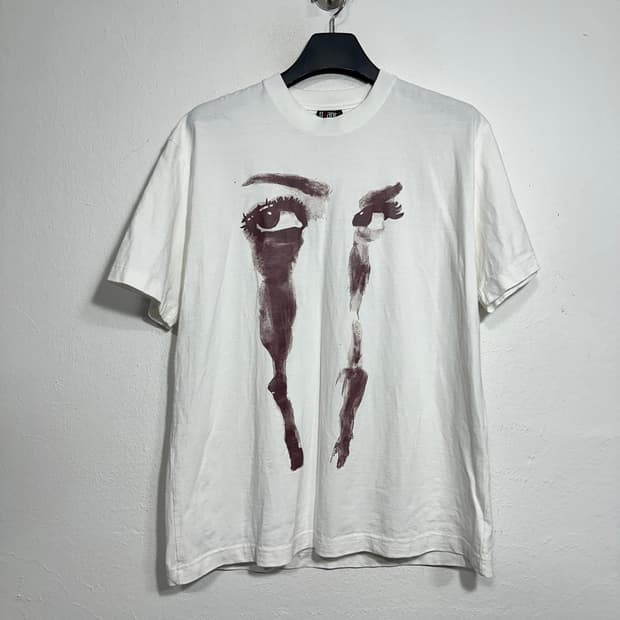 90s Giant by tee jayz Disappear crying 반
