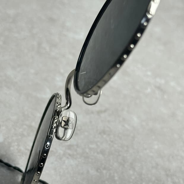 지방시(GIVENCHY) 라운드 메탈 선글라스