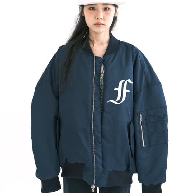 샵페어리 patch bomber padded jacket 봄버자켓