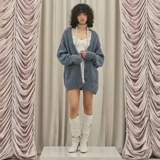 쓰리타임즈 루즈 피넛 가디건 그레이