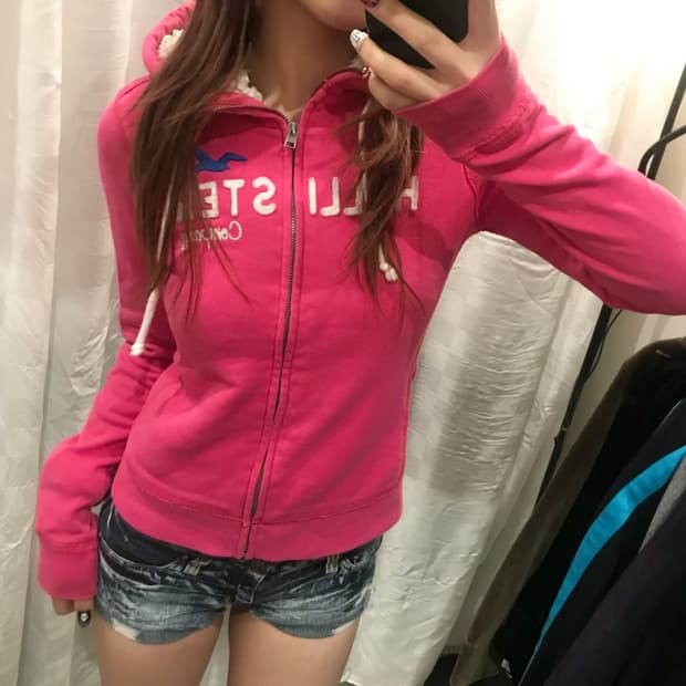 Hollister 홀리스터 딱붙핏 핫핑크 양털 후드집업