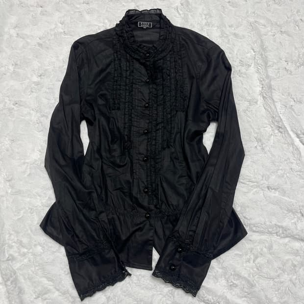 로맨틱 고스 프릴 블라우스 로걀탑 Ryoko Kikuchi