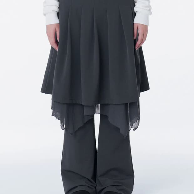 미세키서울 Layered skirt pants set CHARCOAL