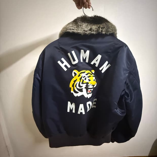 휴먼메이드 플라이트 자켓