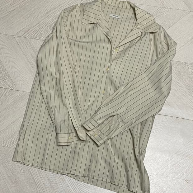 아모멘토 셔츠 (one size)